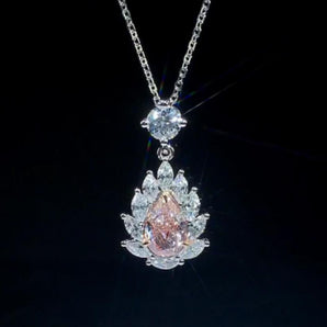 Fancy Diamond Jewelry Pendant