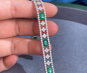 Customized Emerald Jewelry Bracelet