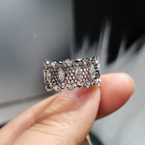 Customized White Diamond Jewelry Ring